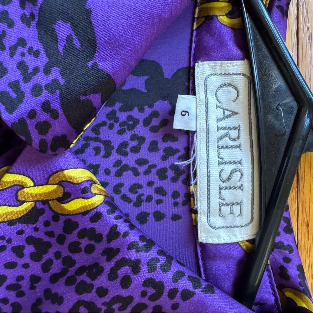 Vintage Silk Carlisle Purple Chain Print Blouse | Baroque Satin Button Up Size 6 - Picture 4 of 4